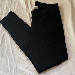 Velvet by Graham & Spencer Classic Black Leggings